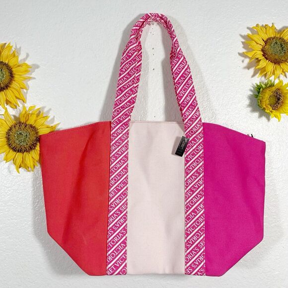 Victoria’s Secret NWT $49.95 Colorblock Canvas Tote Women’s - Picture 10 of 10